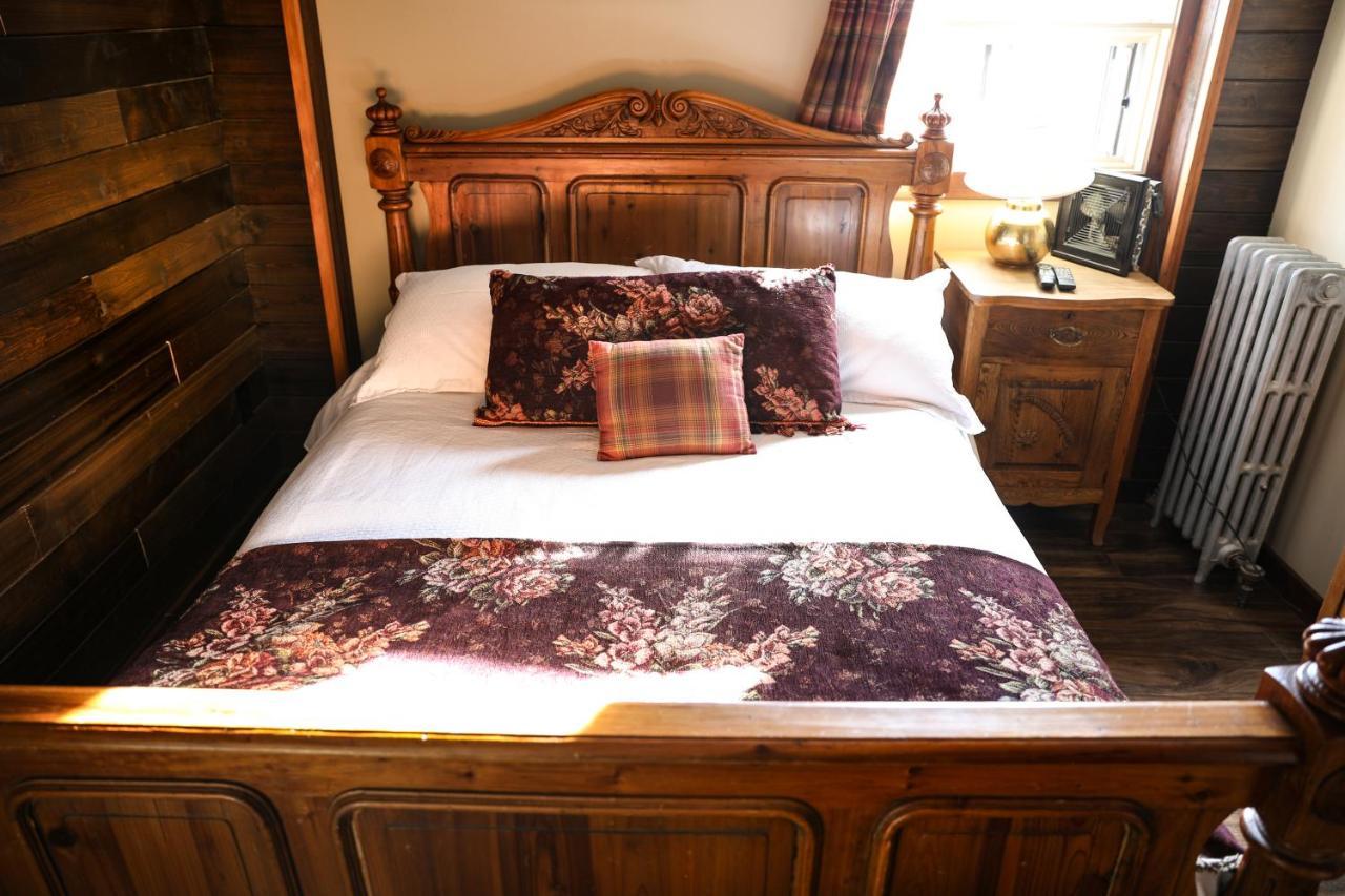 The Cochrane Rockyview Hotel Zewnętrze zdjęcie